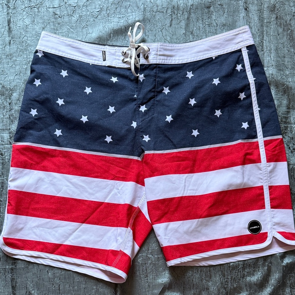 O’Neill Hyperfreak American flag shorts size 36
